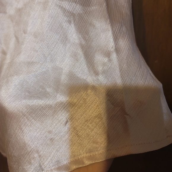 Lush satin top - Picture 2 of 4